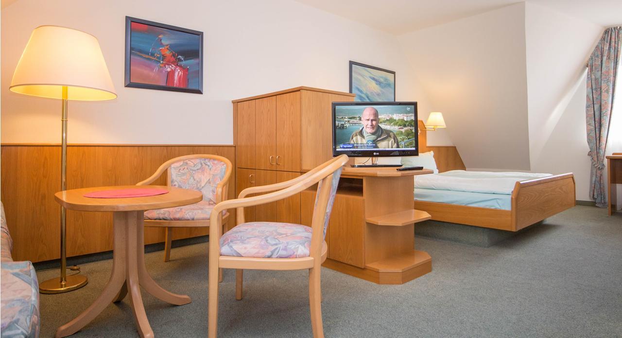 Ruser'S Hotel Schönberg in Holstein Esterno foto
